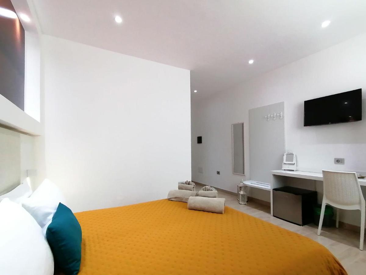 סנטה טרזה גאיורה Charme Suite B&B Experience מראה חיצוני תמונה